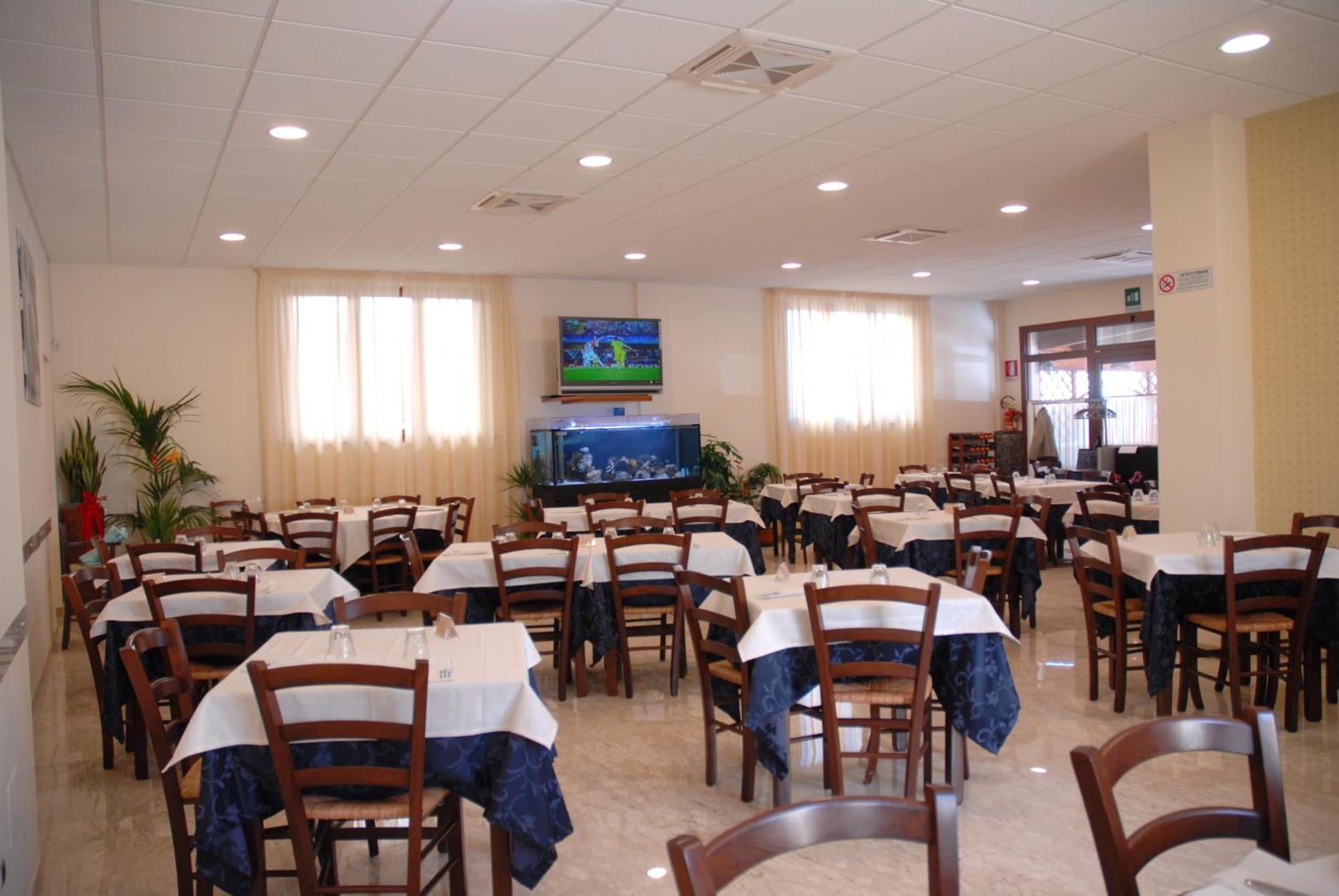Hotel Iacone Chieti Eksteriør billede