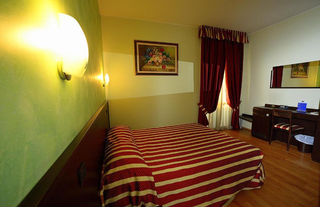 Hotel Iacone Chieti Eksteriør billede