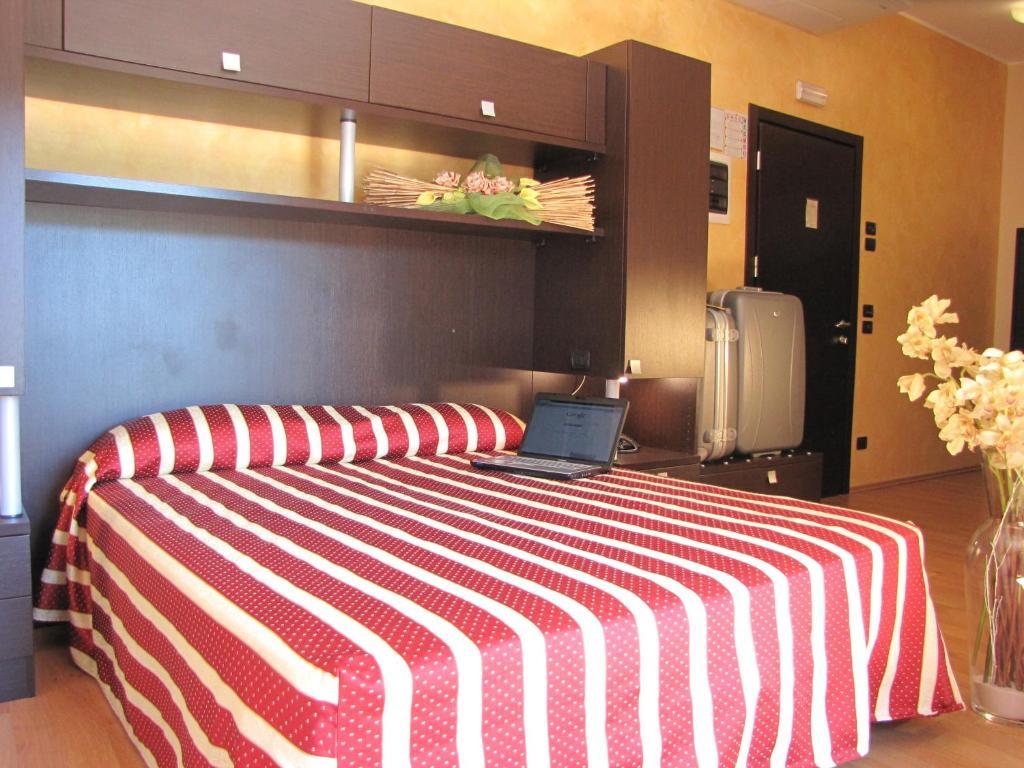 Hotel Iacone Chieti Værelse billede